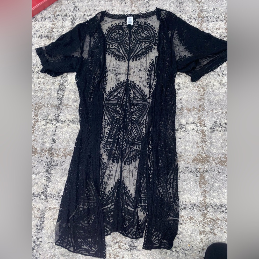 Black Lace Cover